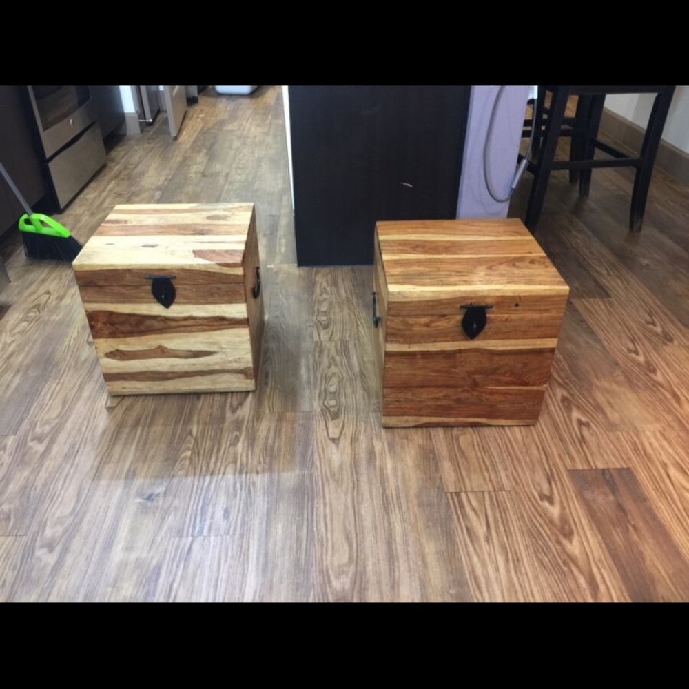 Matching Wooden Square Storage Trunks/end tables